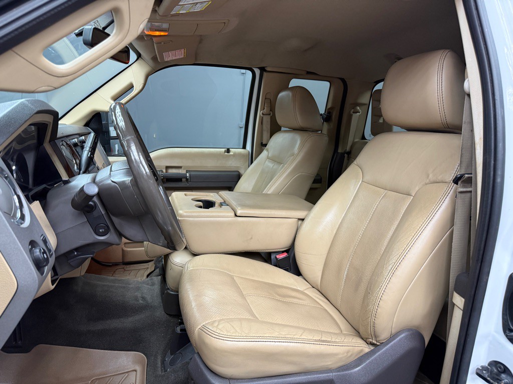 2011 Ford F-250 Image 13