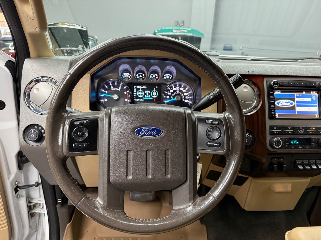 2011 Ford F-250 Image 15