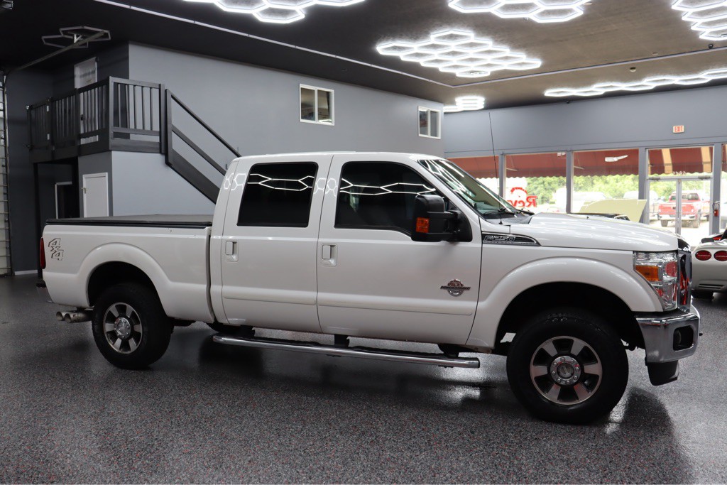 2011 Ford F-250 Image 6