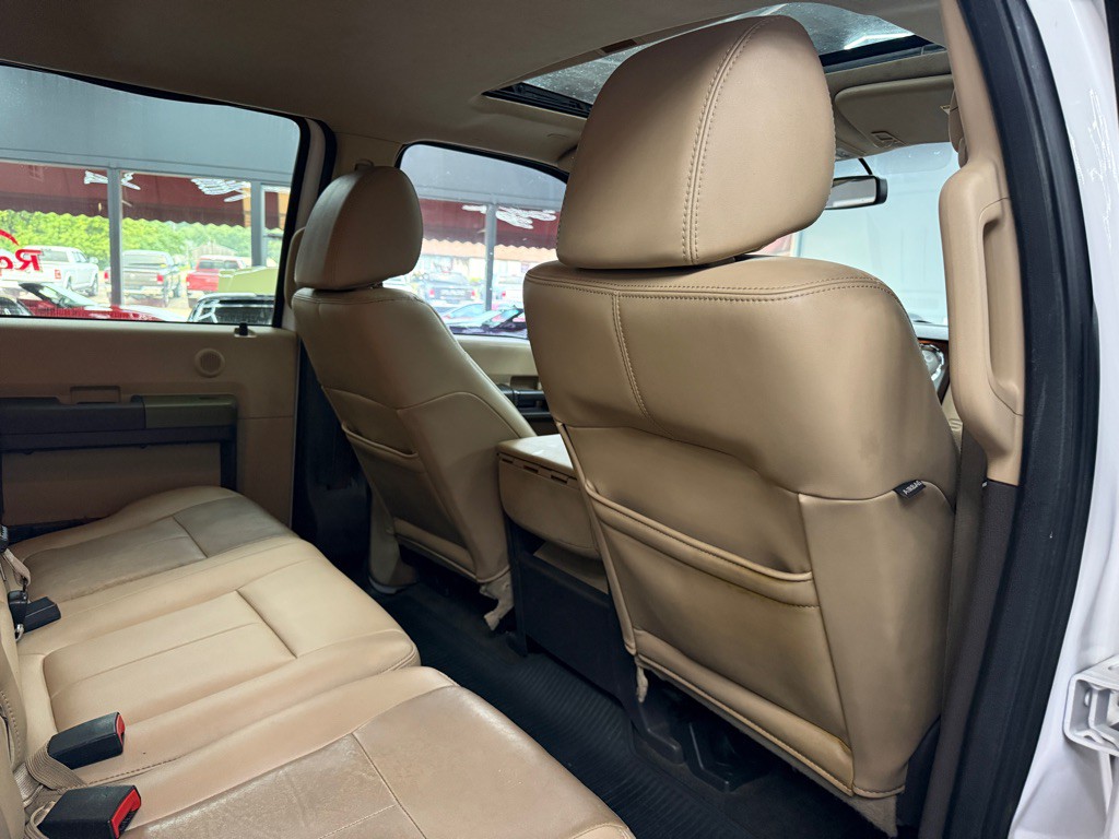 2011 Ford F-250 Image 13