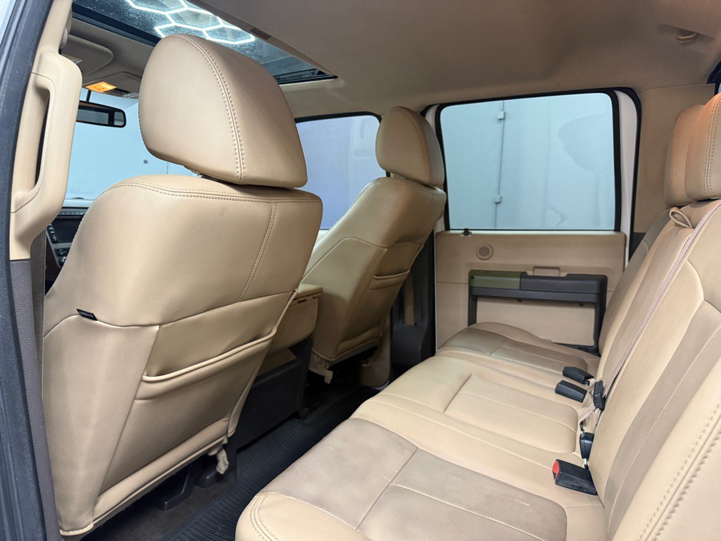 2011 Ford F-250 Image 21