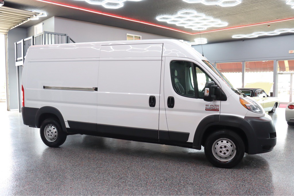 2017 RAM Promaster Image 6