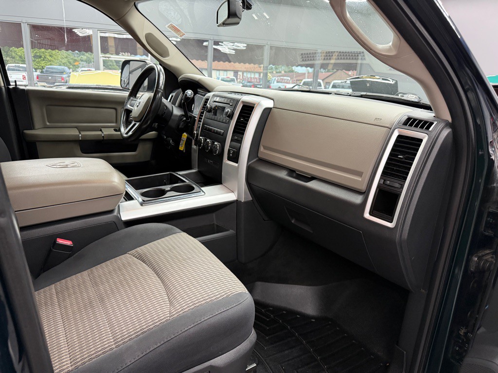 2011 Dodge Ram 2500 Image 11