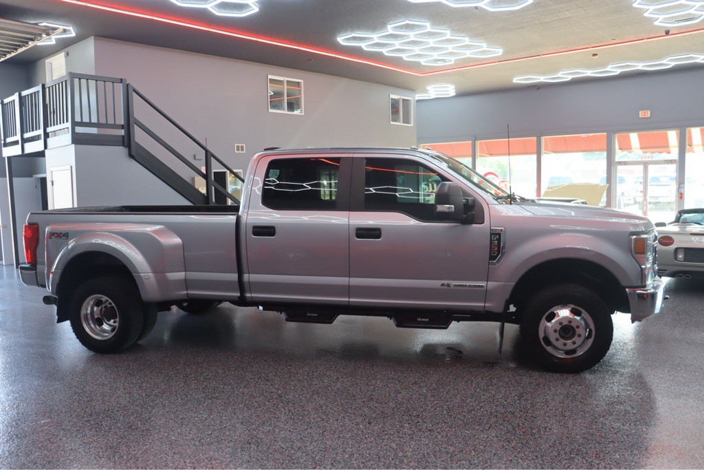 2022 Ford F-350 Image 6