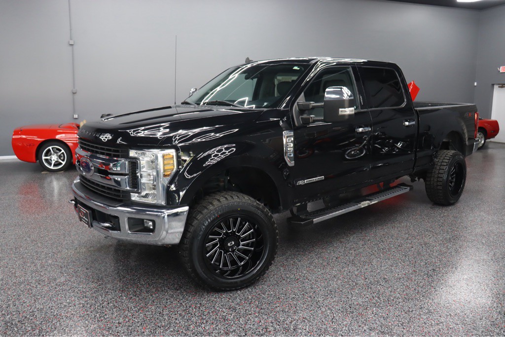 2019 Ford F-350 Image 1