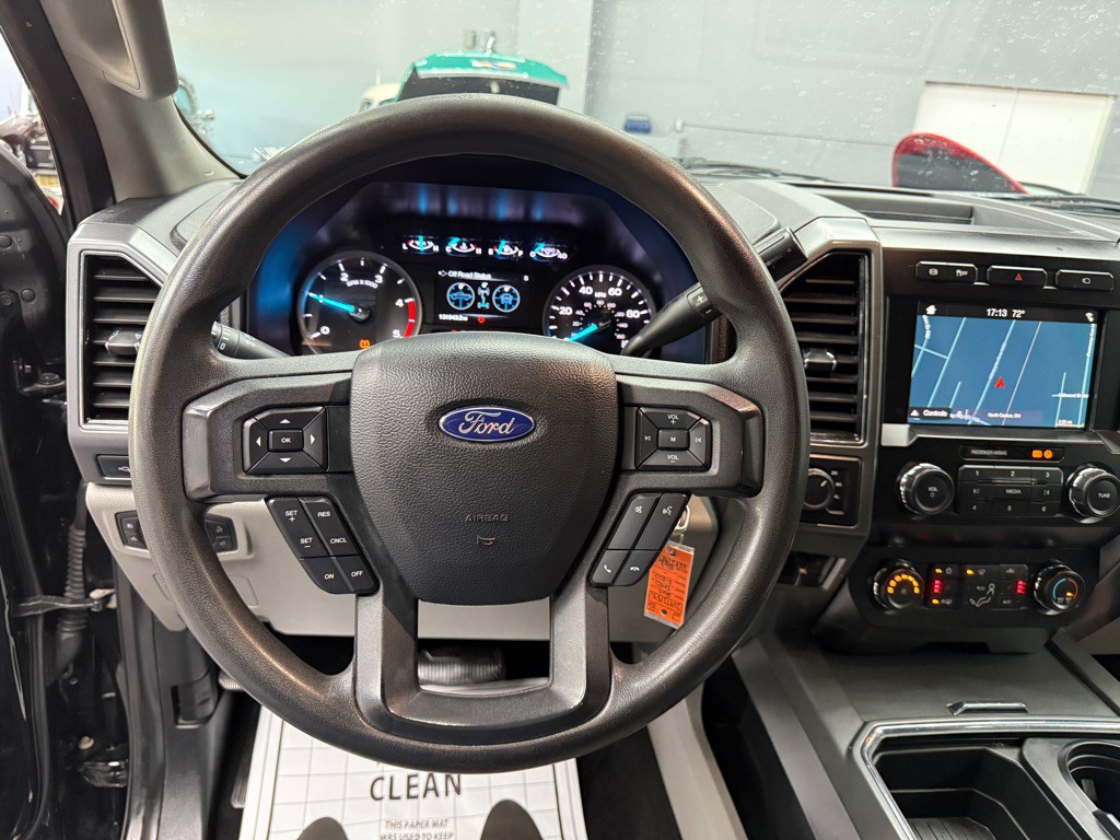 2019 Ford F-350 Image 17