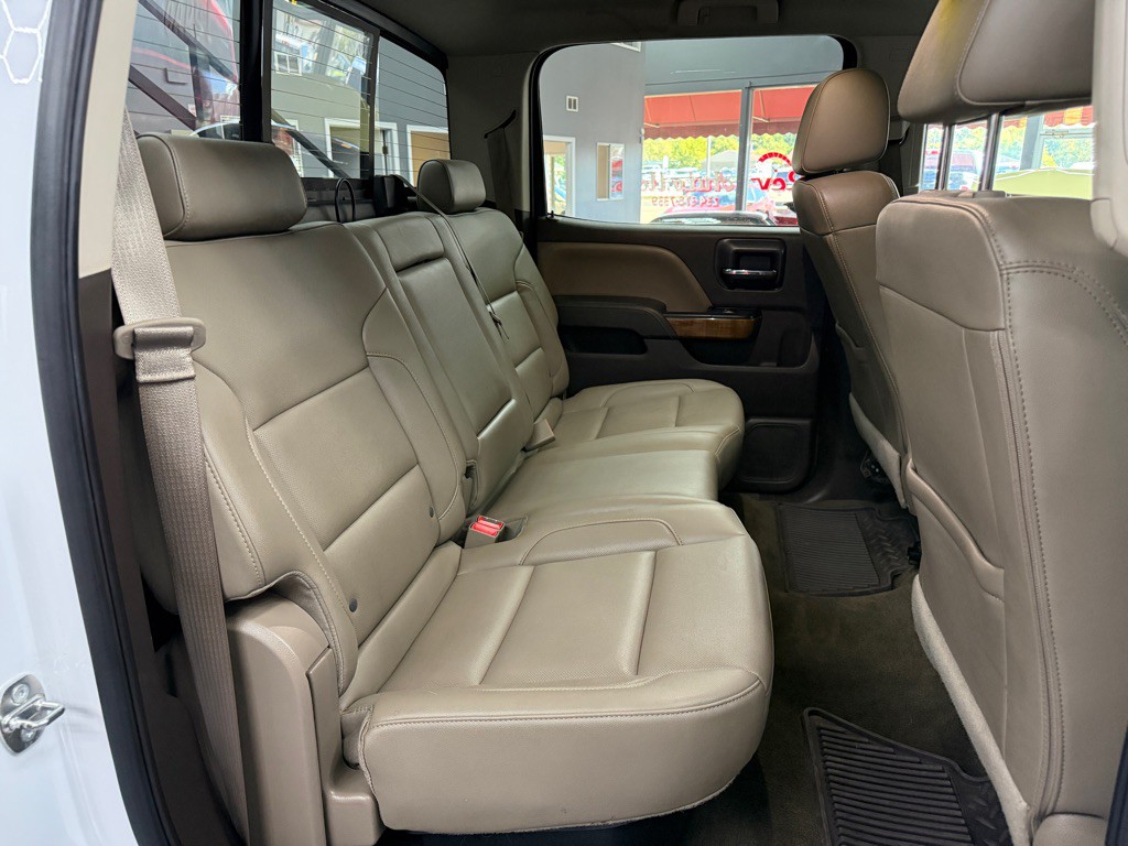 2016 GMC Sierra Image 16