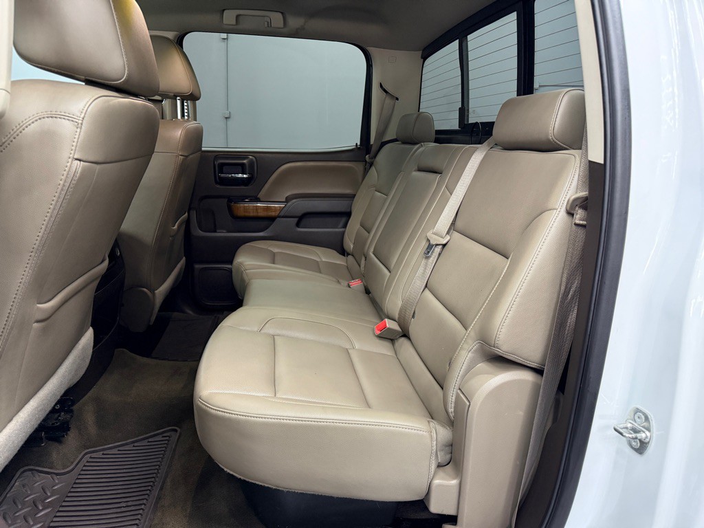 2016 GMC Sierra Image 18