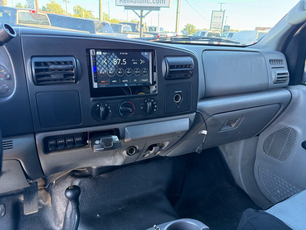 2006 Ford F-350 Image 14