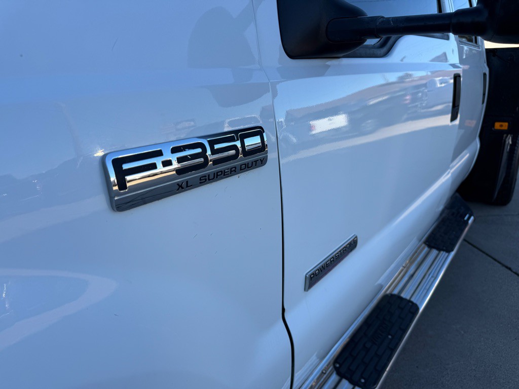 2006 Ford F-350 Image 15