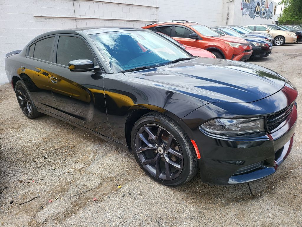 2021 Dodge Charger Image 2