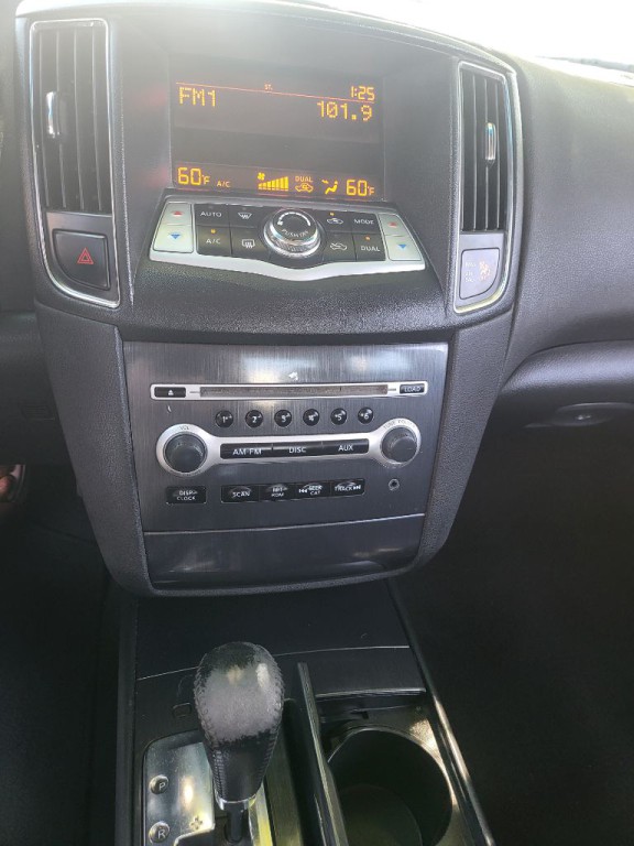 2013 Nissan Maxima Image 12