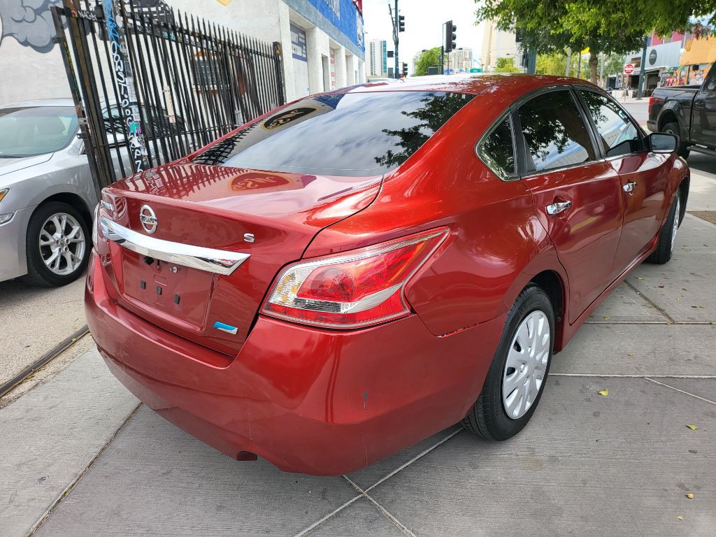 2014 Nissan Altima Image 3