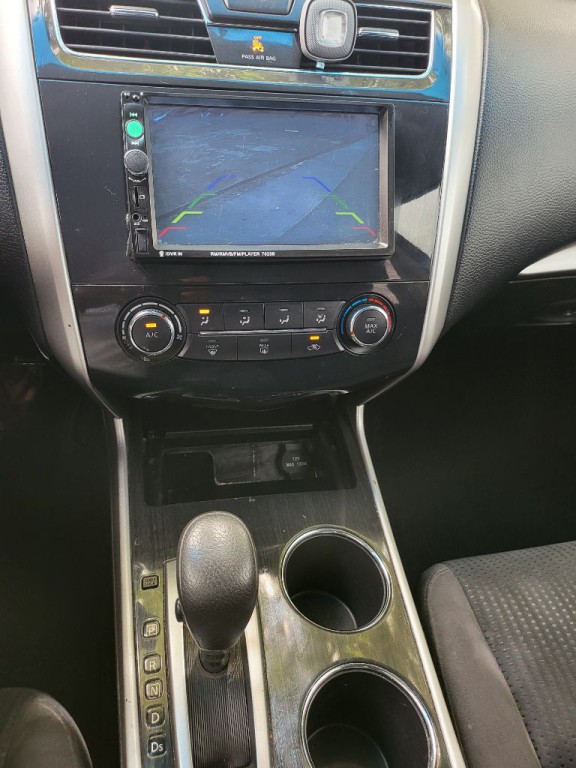 2014 Nissan Altima Image 14