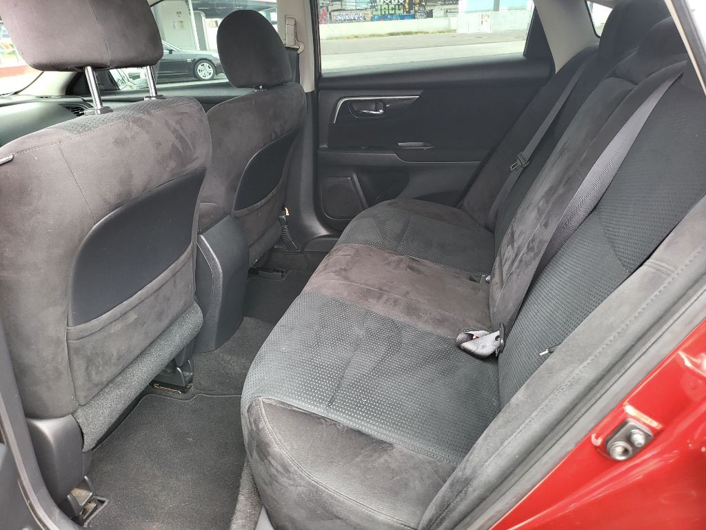 2014 Nissan Altima Image 17