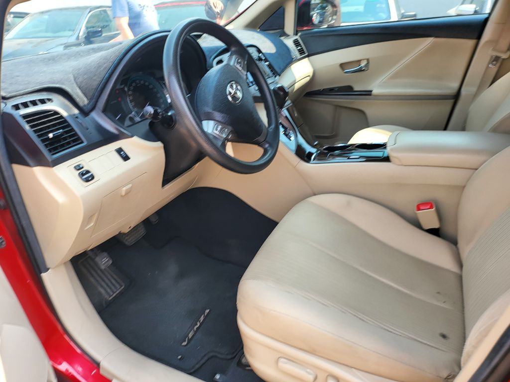 2012 Toyota Venza Image 11