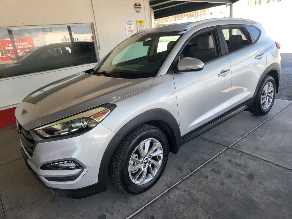 2016 Hyundai Tucson Image 6