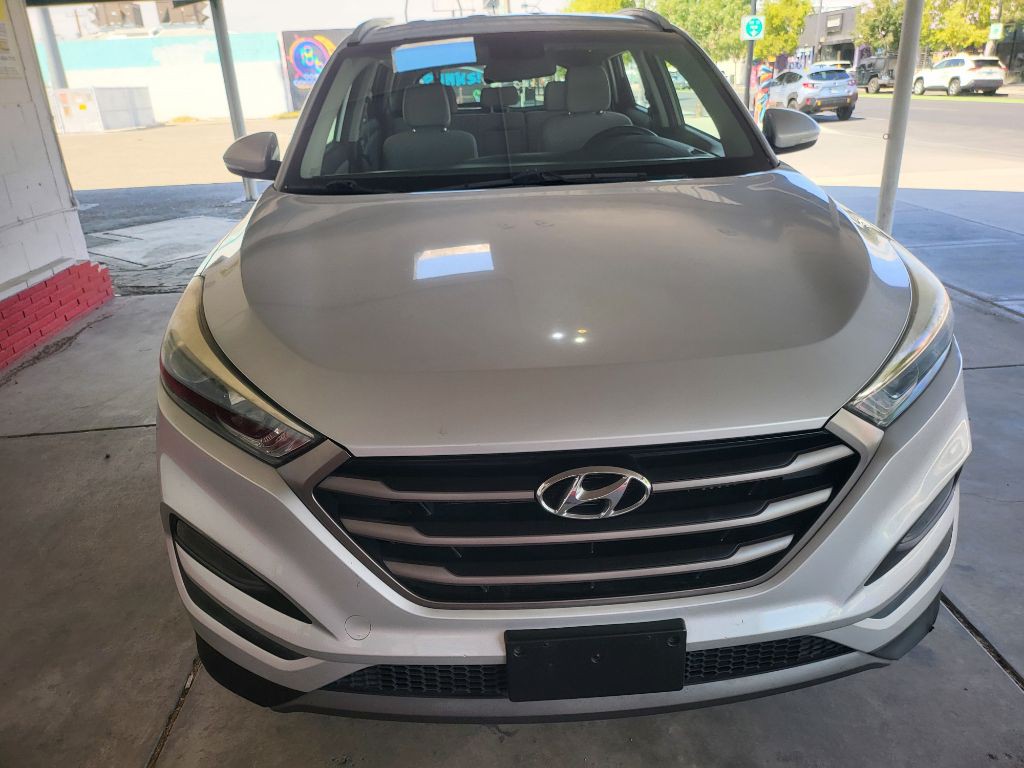 2016 Hyundai Tucson Image 8