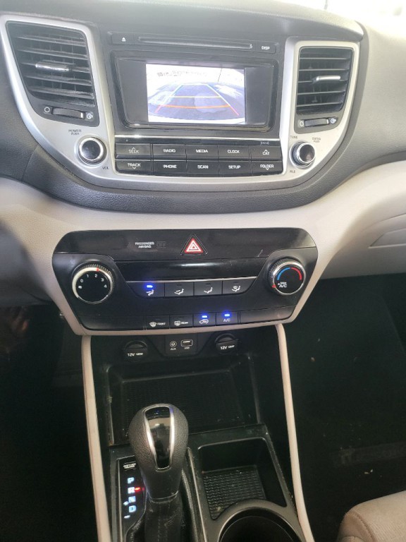 2016 Hyundai Tucson Image 14