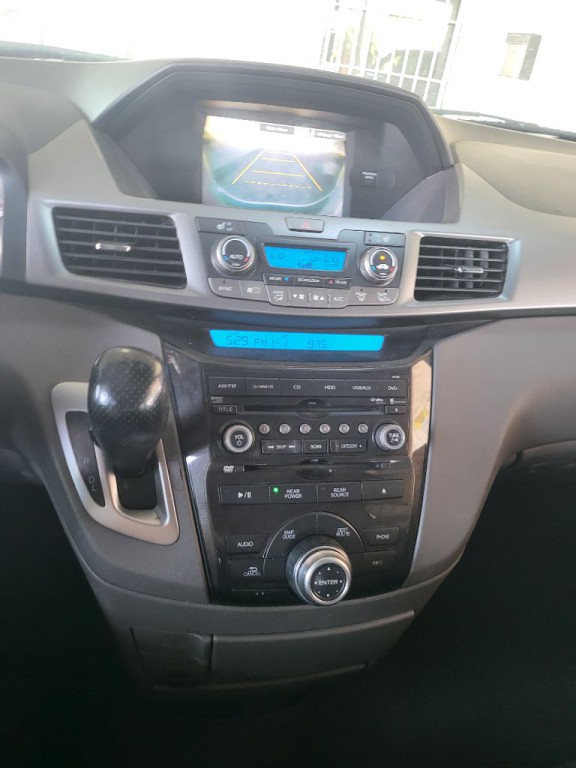 2012 Honda Odyssey Image 15