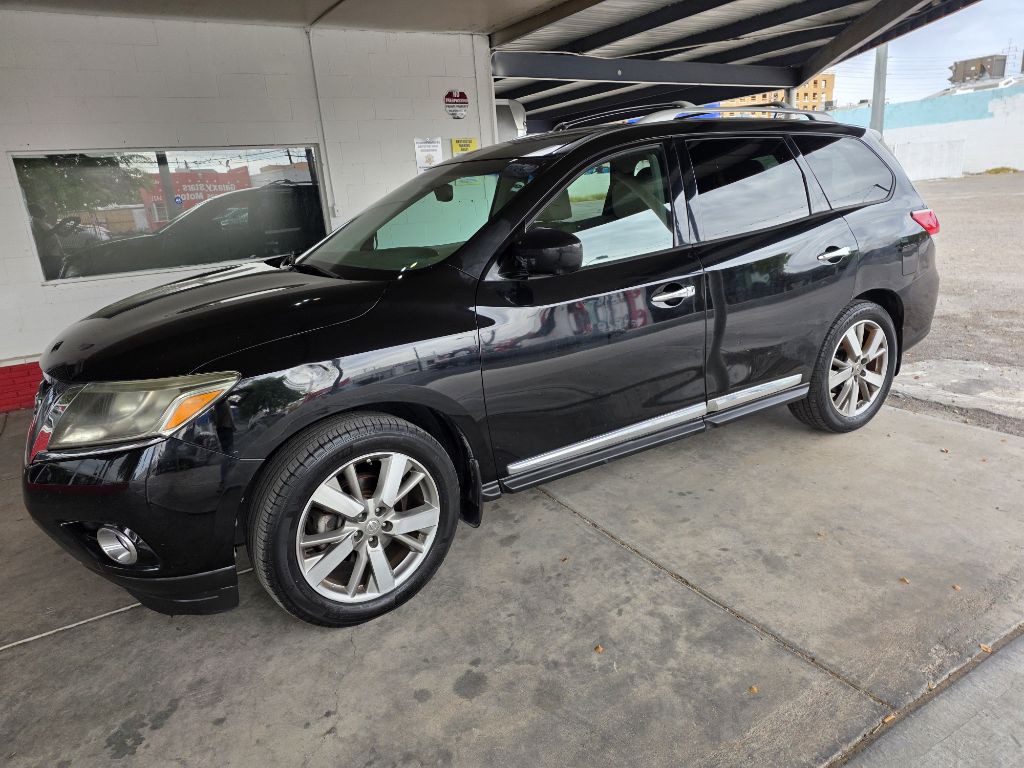 2014 Nissan Pathfinder Image 8