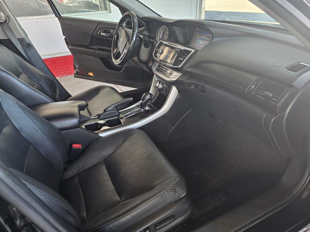 2014 Honda Accord Image 12