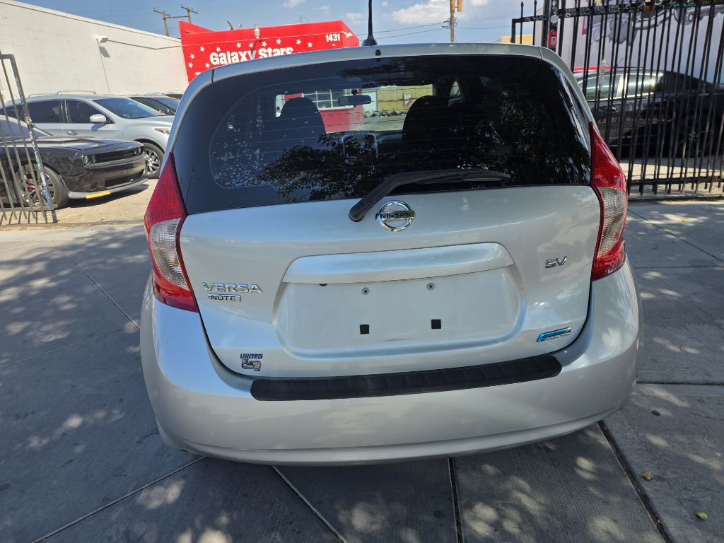 2015 Nissan Versa Image 6