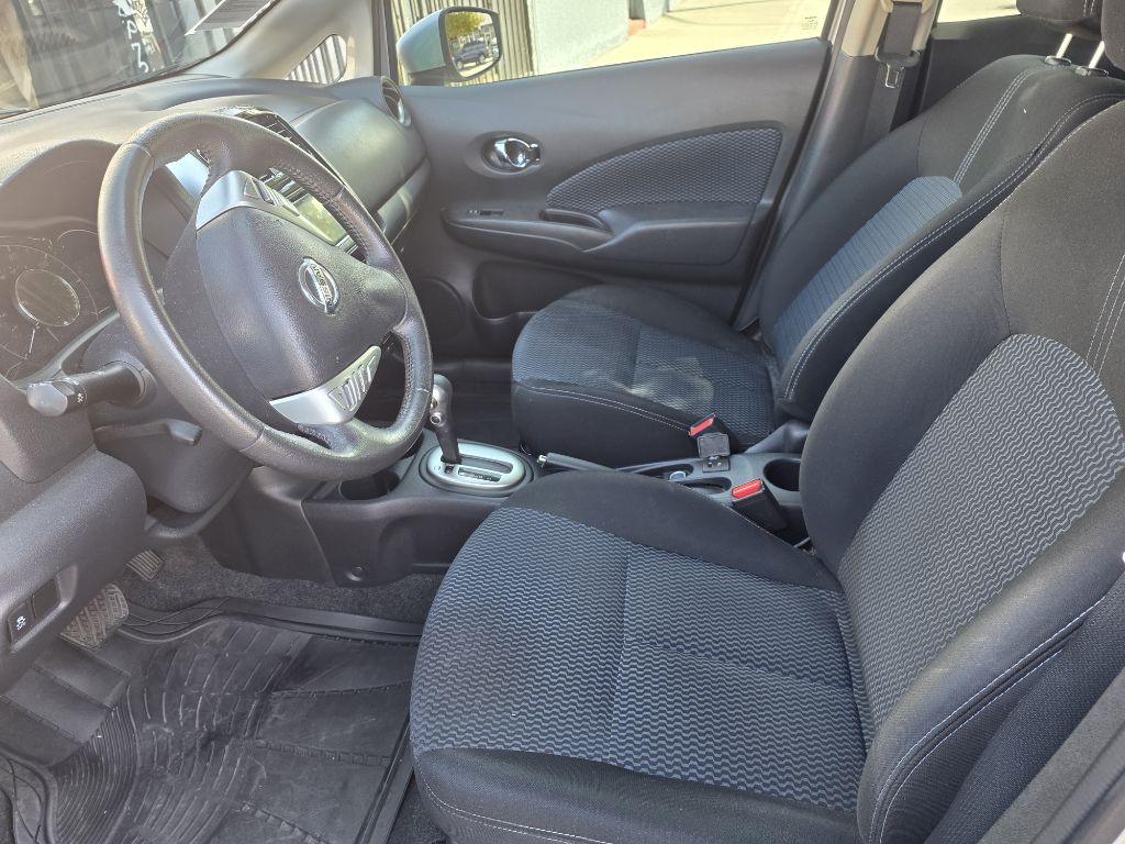 2015 Nissan Versa Image 9