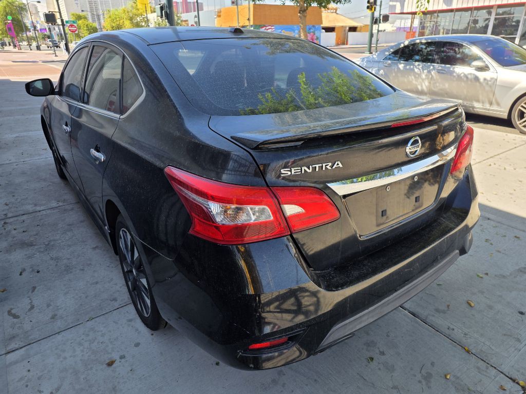2016 Nissan Sentra Image 3