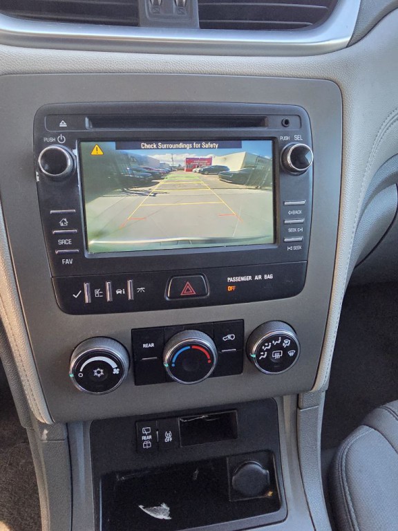 2014 Chevrolet Traverse Image 16