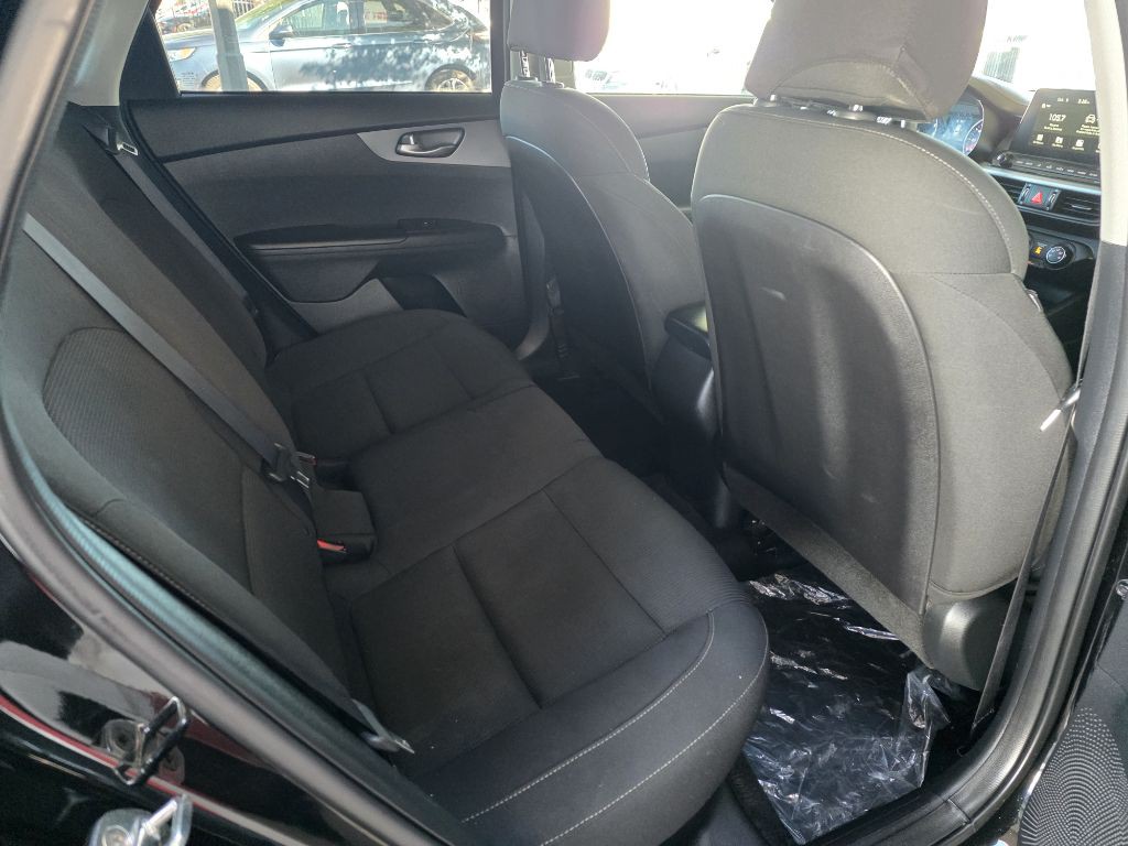 2021 Kia Forte Image 12