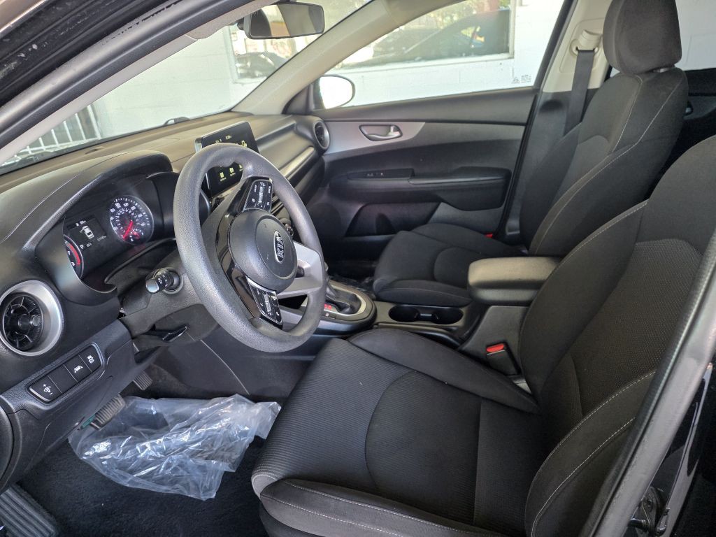 2021 Kia Forte Image 13