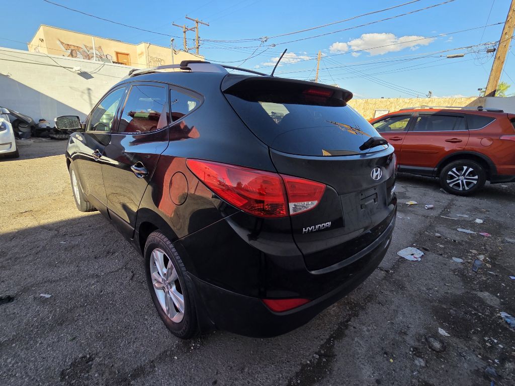2012 Hyundai Tucson Image 3