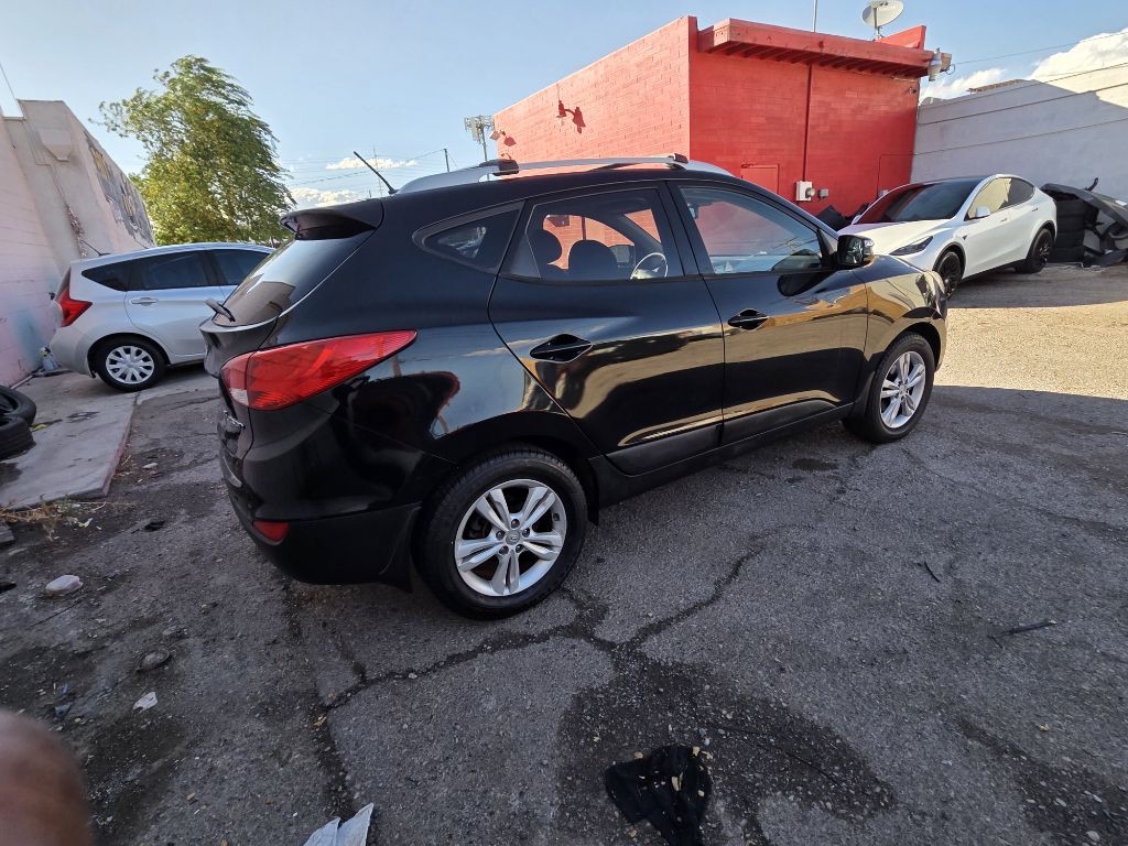 2012 Hyundai Tucson Image 5