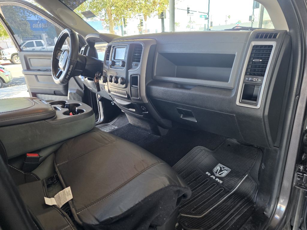 2015 RAM 1500 Image 12