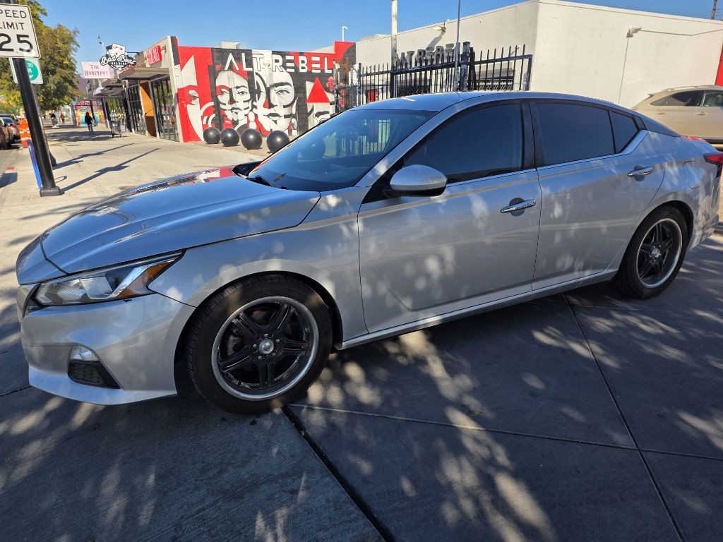 2019 Nissan Altima Image 6