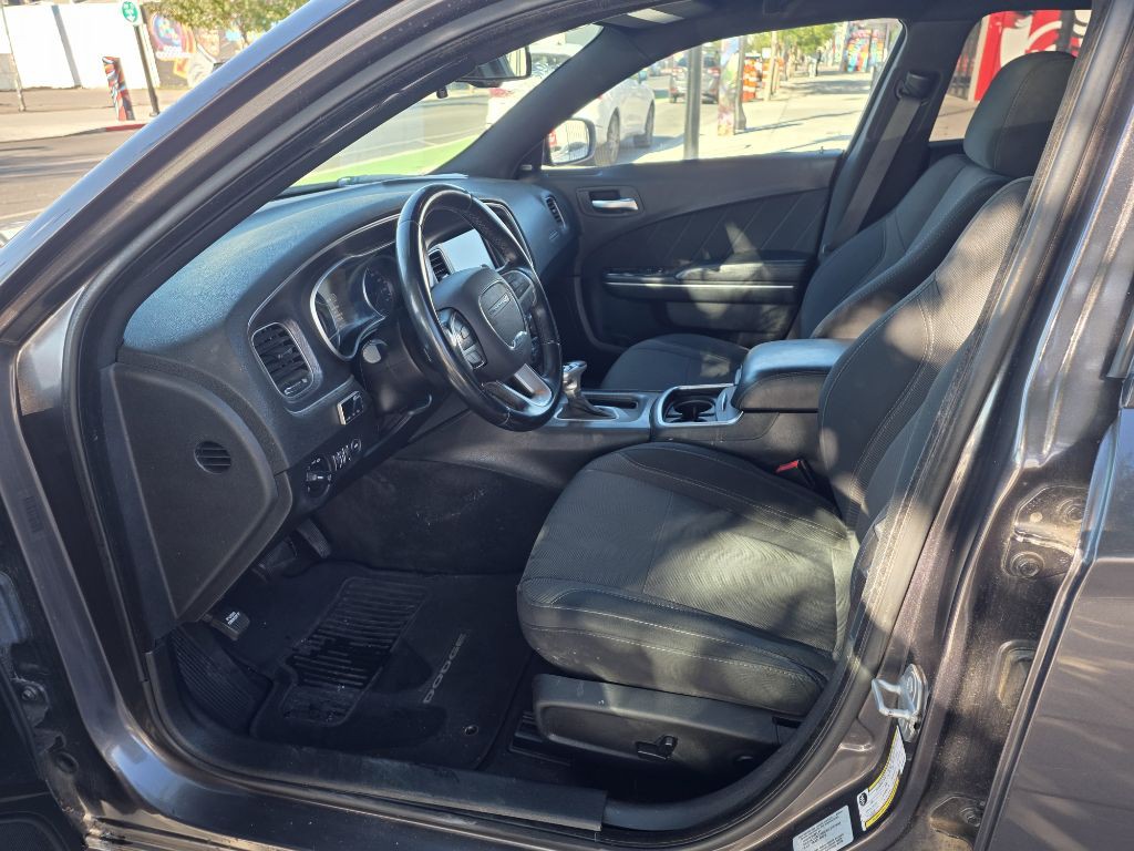 2016 Dodge Charger Image 11