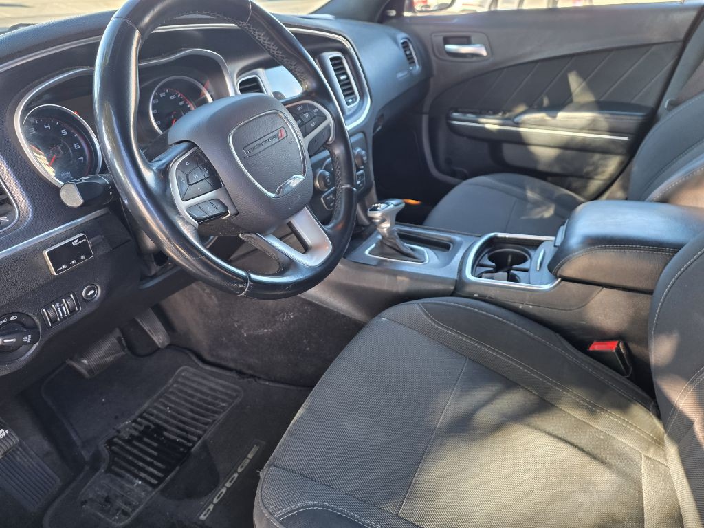 2016 Dodge Charger Image 12