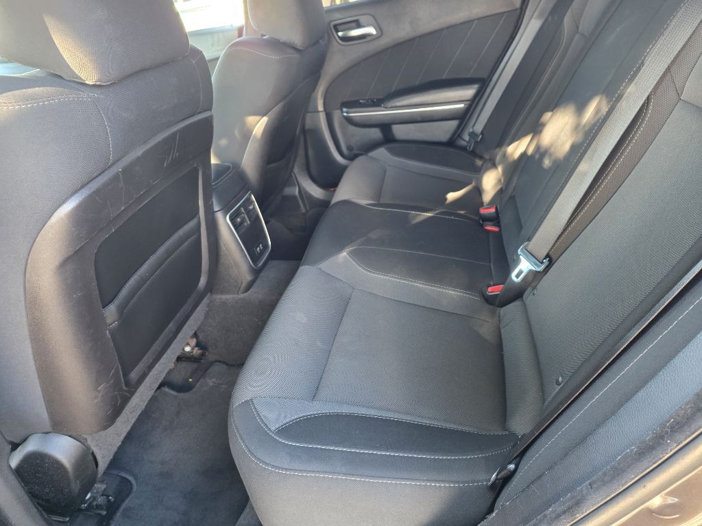 2016 Dodge Charger Image 13