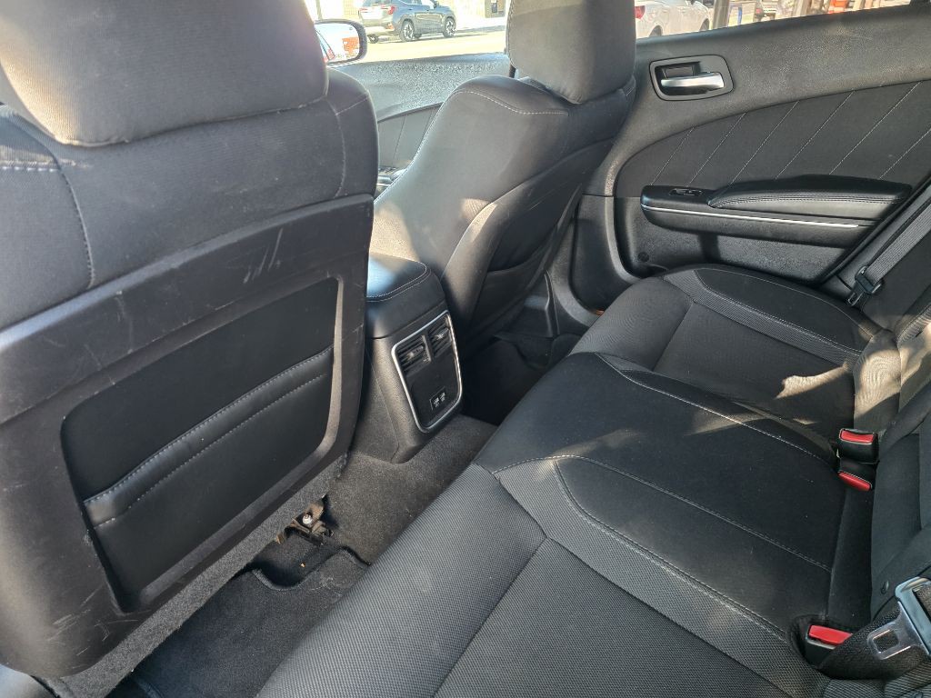 2016 Dodge Charger Image 14