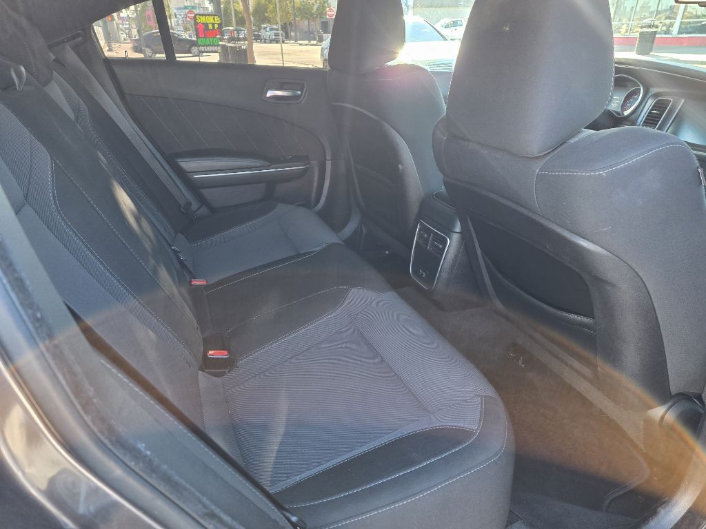 2016 Dodge Charger Image 17