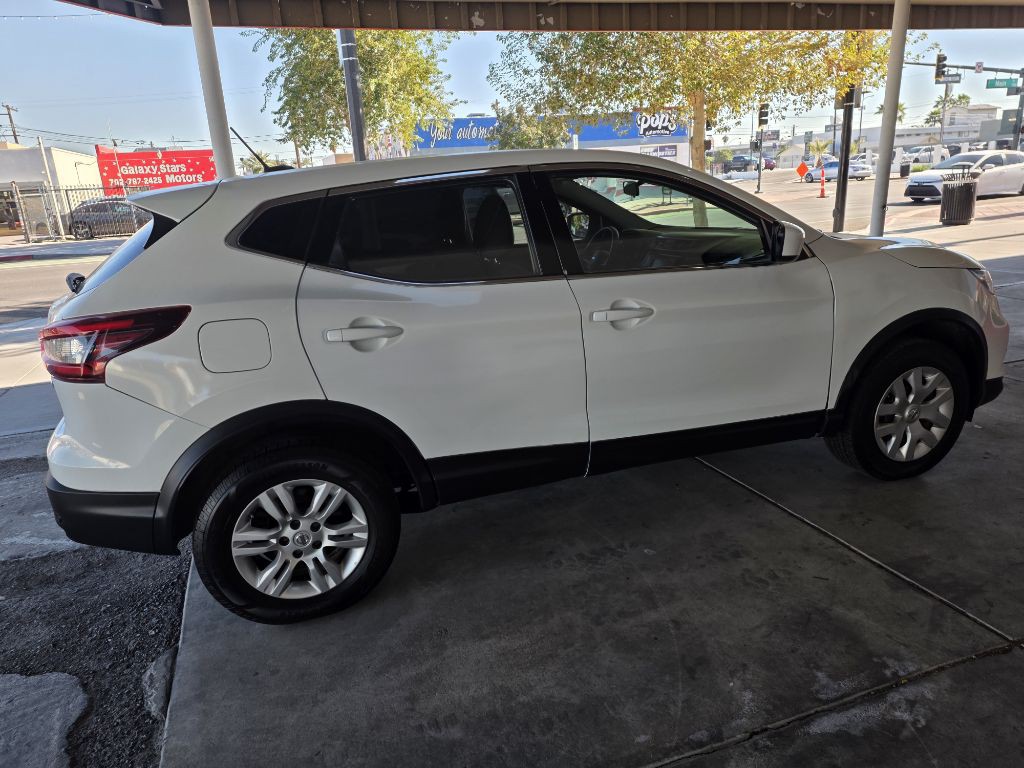 2020 Nissan Rogue Image 6