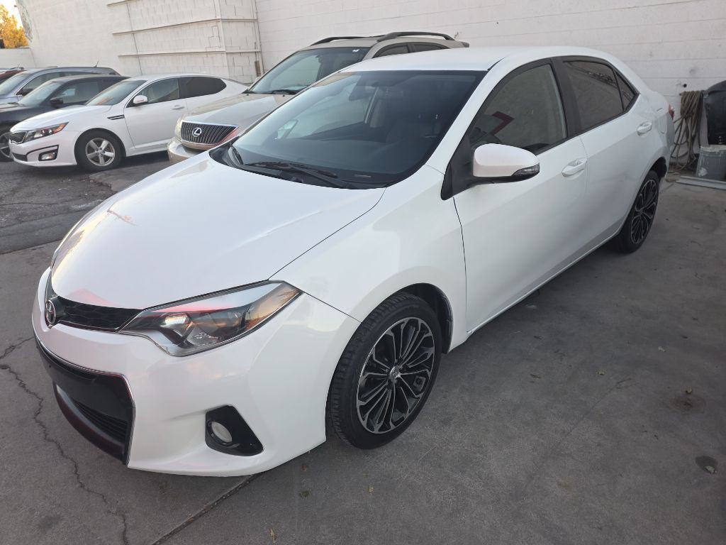 2015 Toyota Corolla Image 2