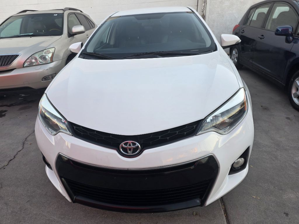 2015 Toyota Corolla Image 4