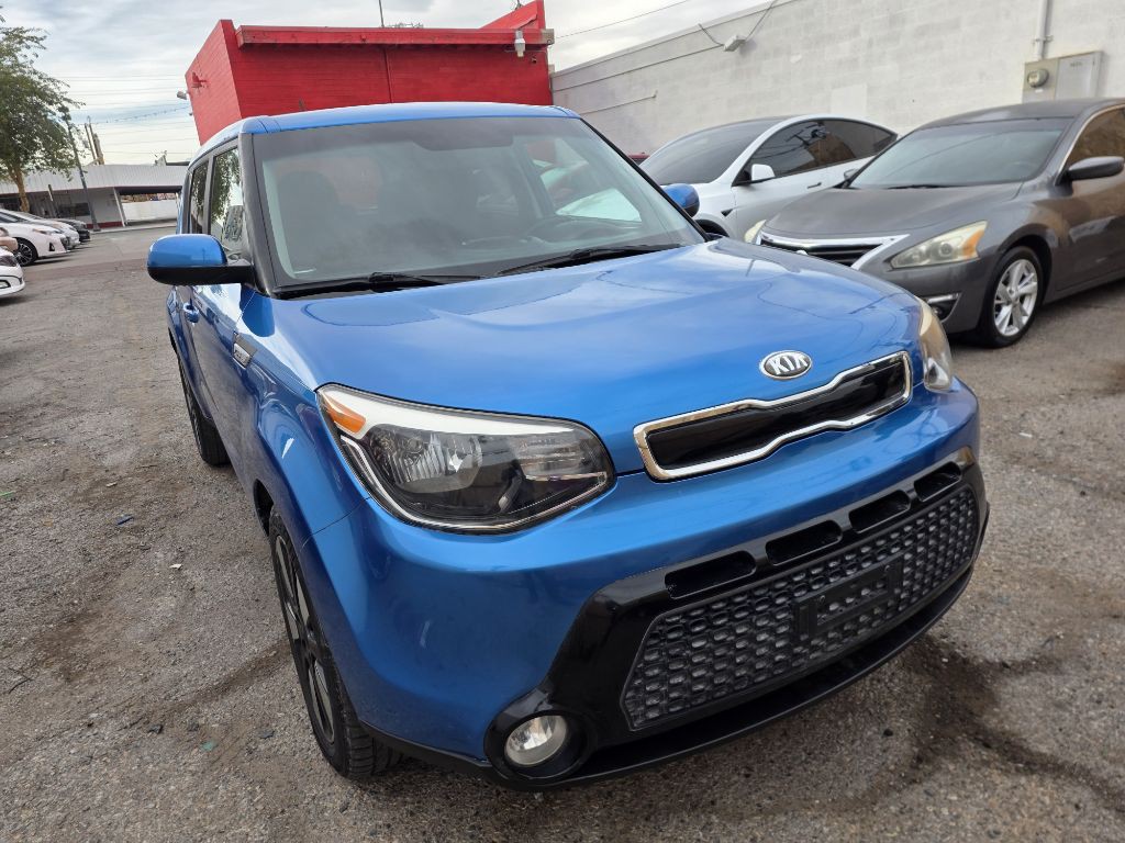 2016 Kia Soul Image 2