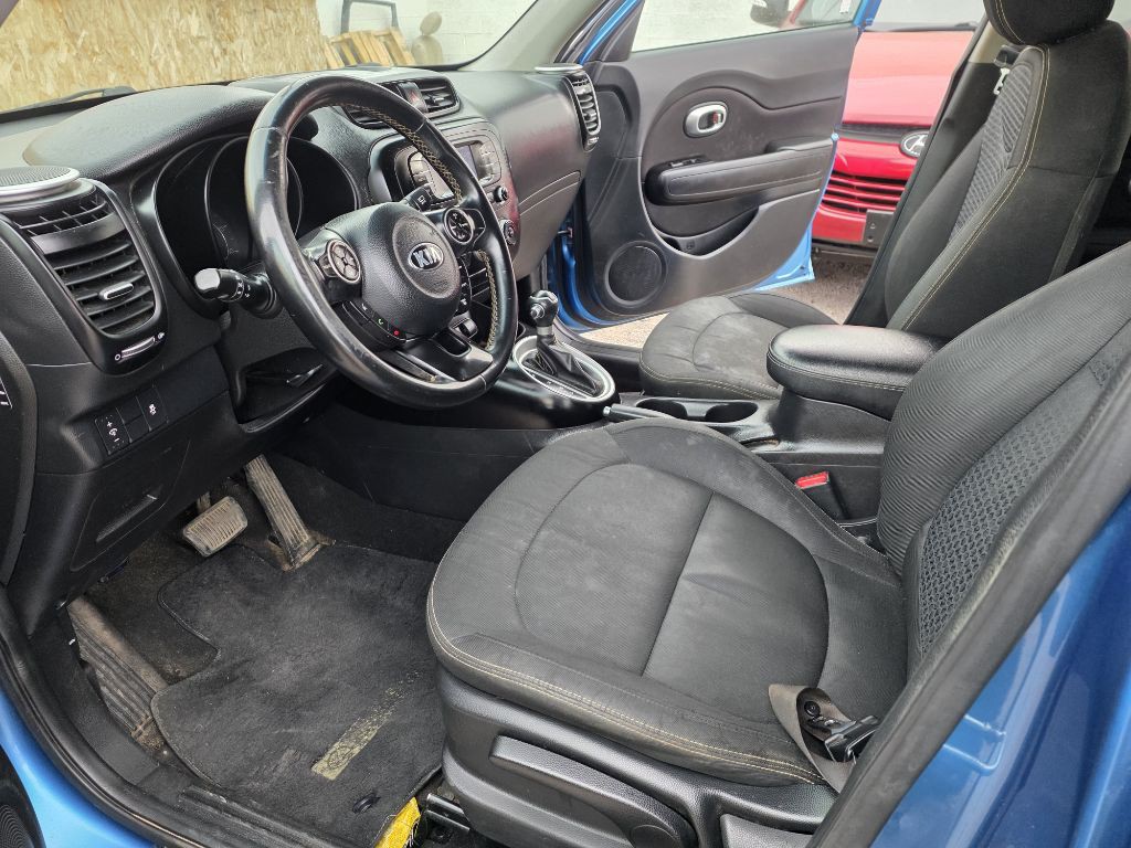 2016 Kia Soul Image 8