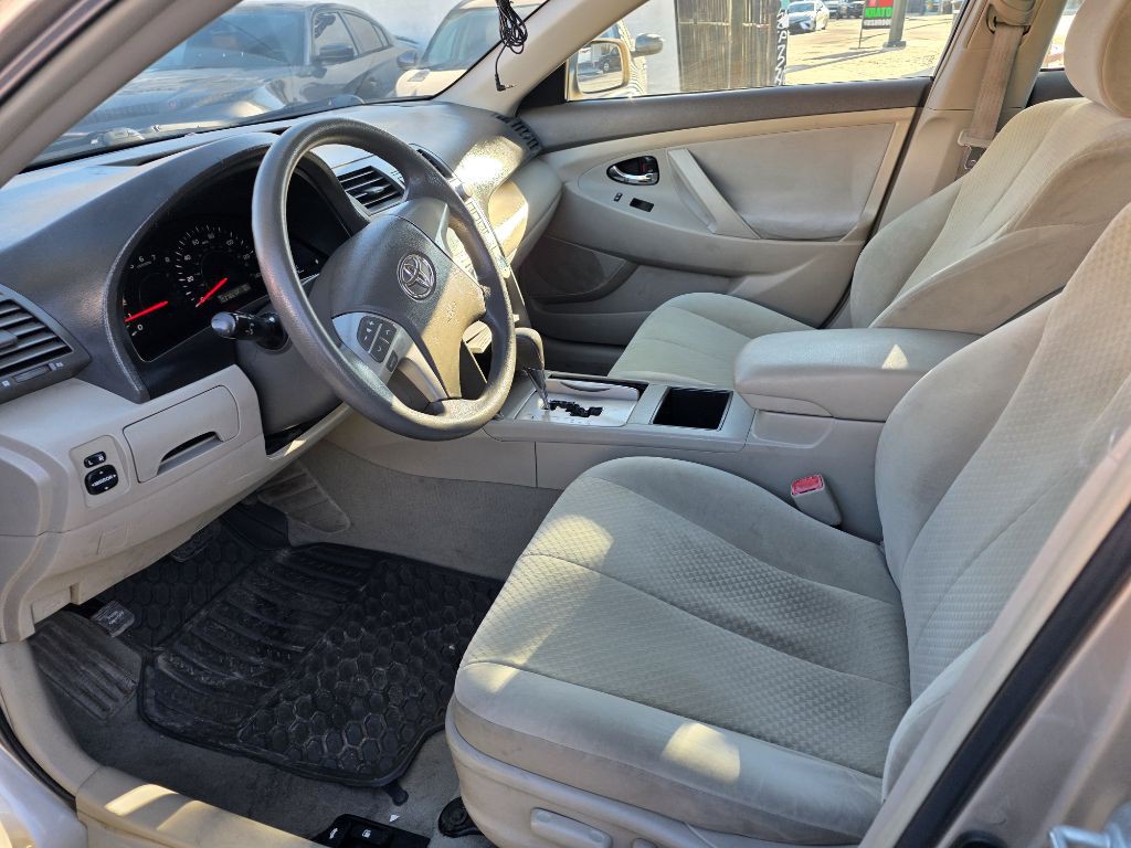 2007 Toyota Camry Image 19