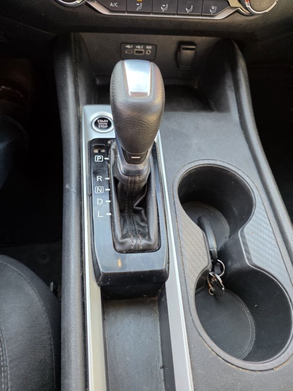 2020 Nissan Altima Image 14