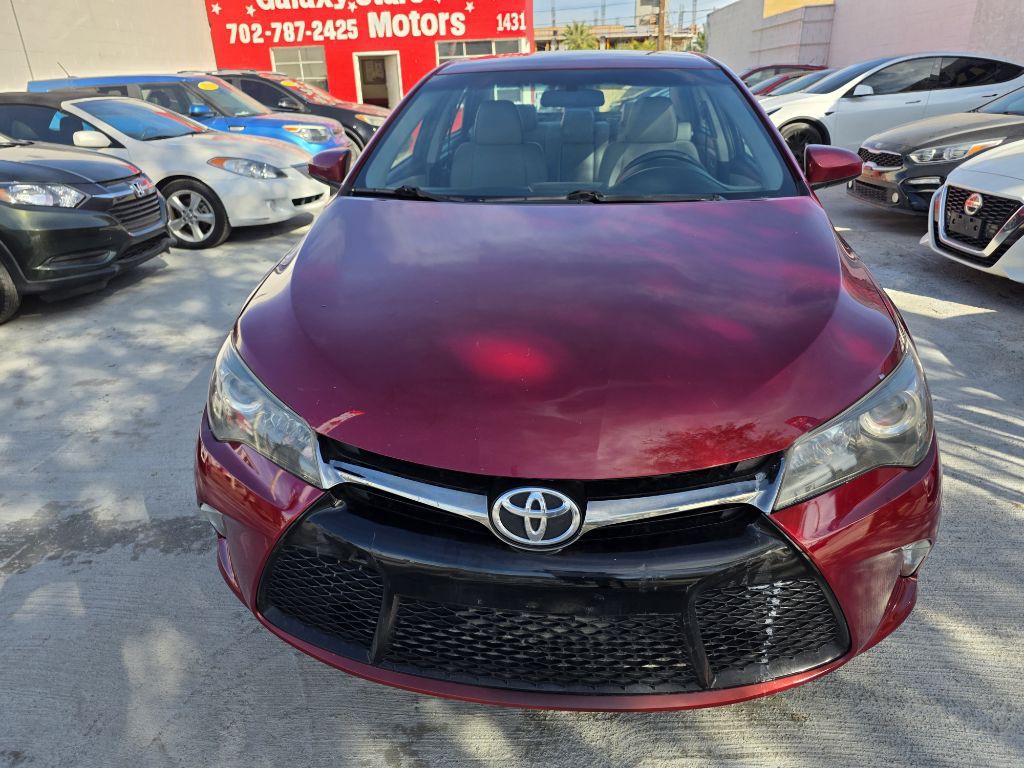 2016 Toyota Camry Image 8
