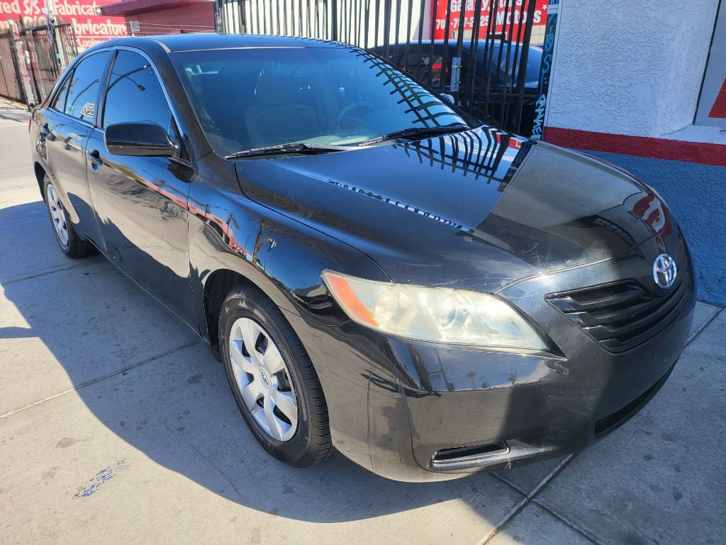 2009 Toyota Camry Image 2